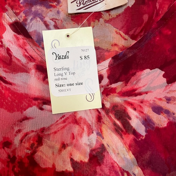 SHEER Trend! Sterling Styles, Yazdi Seattle Red Chiffon Floral Top OS NWT - Picture 10 of 14